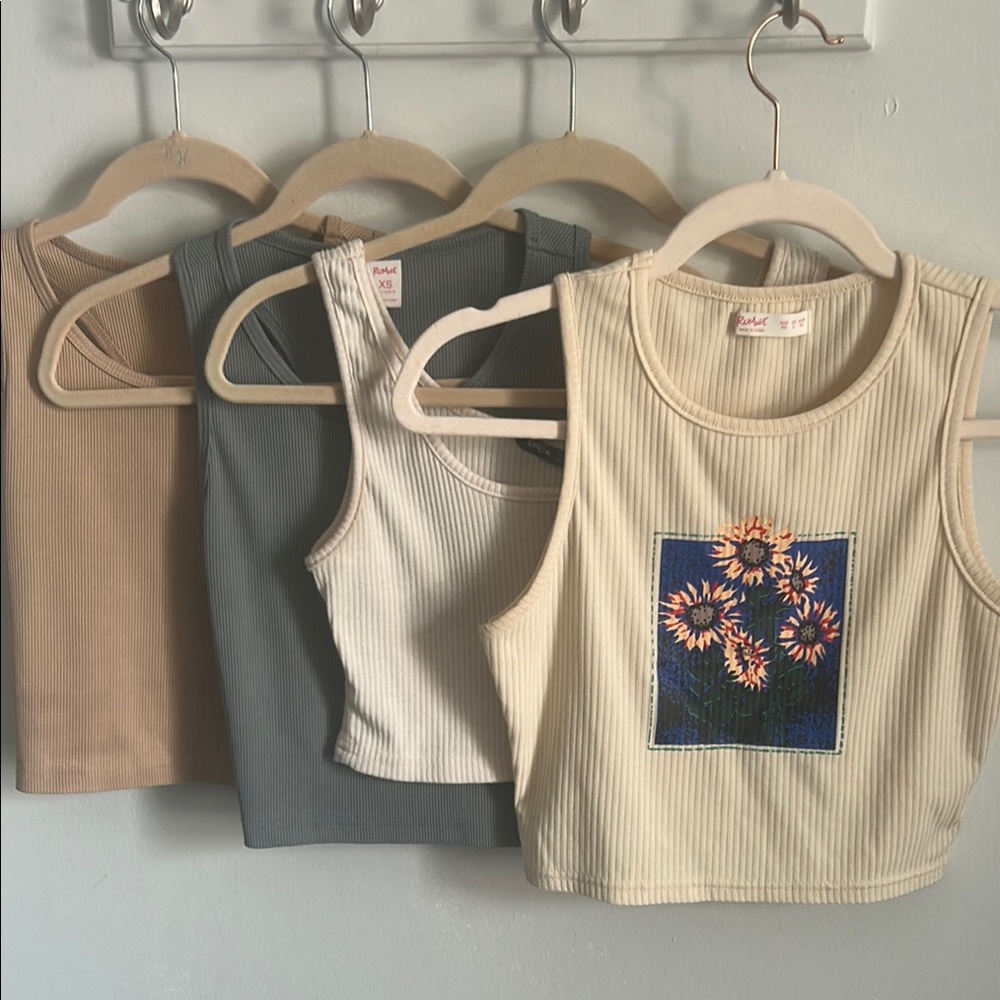 7 Piece Summer Everyday Crop Tank SHEIN ROMWE PacSun XS Curated Bundle Set - Picture 4 of 13